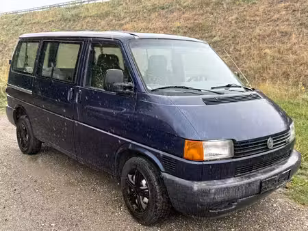 Volkswagen Transporter T4 2.5 TDI 102