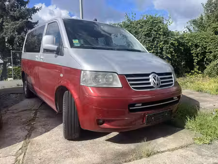Volkswagen Transporter T5 2.5 TDI 174 Highline