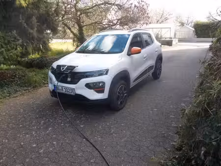 Dacia Spring 45
