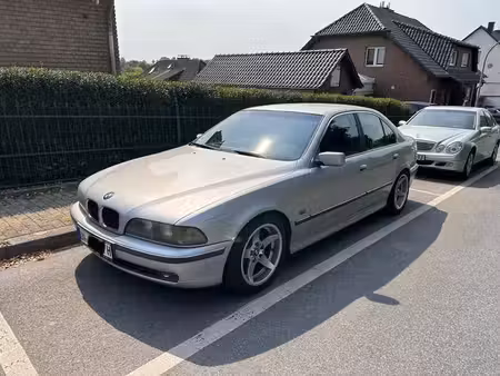 BMW Série 5 520i 2.0 150