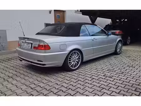 BMW Série 3 330i 3.0 231