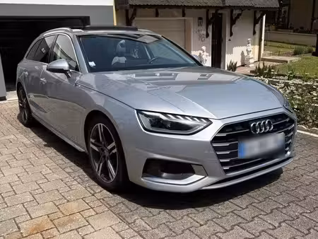 Audi A4 2.0 TDI 190 S line