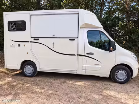 Renault Master dCi 150