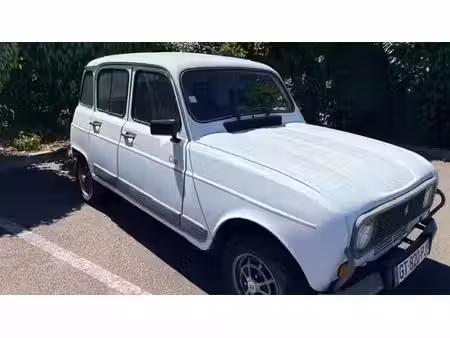 Renault R4 4L