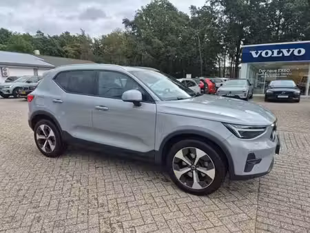 Volvo XC40 B3 2.0 163