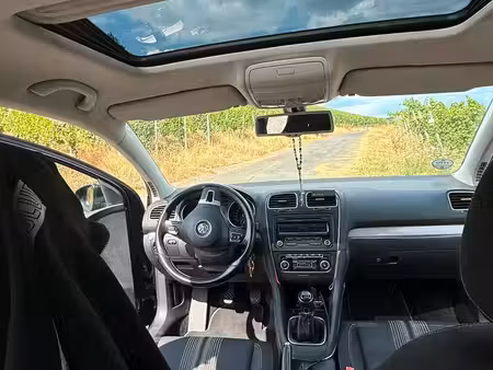 Volkswagen Golf 2.0 TDI 140