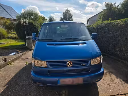 Volkswagen Transporter T5 2.5 TDI 102