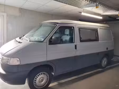 Volkswagen Transporter T4 2.5 TDI 102
