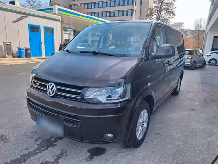 Volkswagen Transporter T5 2.0 TDI 140