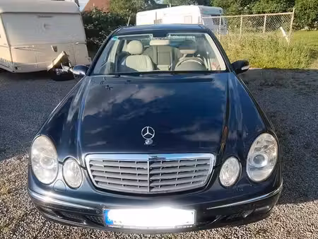 Mercedes-Benz Classe E E 320