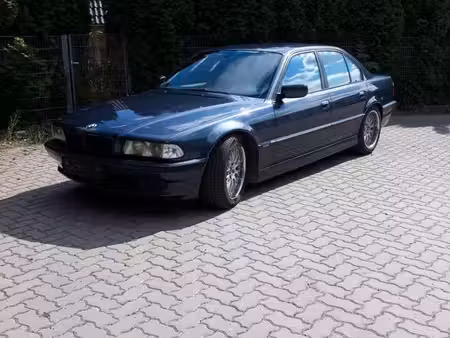 BMW Série 7 750i 286