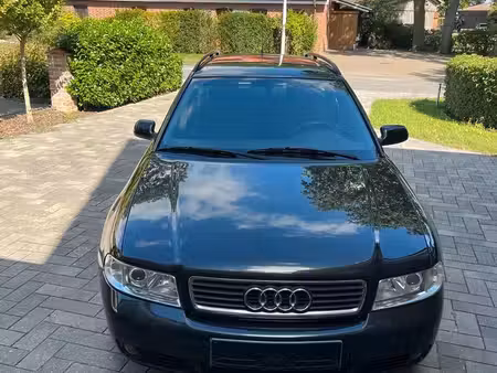 Audi A4 1.8 125