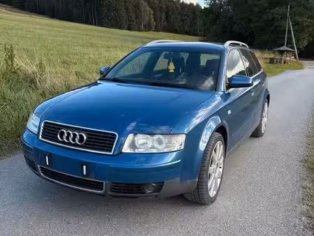 Audi A4 V6 2.5 TDI 180 quattro