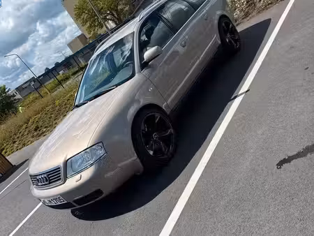 Audi A6 V6 2.8 193 quattro