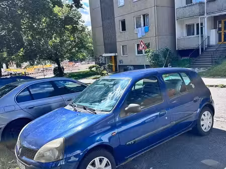 Renault Clio 1.2 75