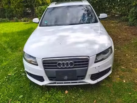 Audi A4 2.0 TDI 143 S line
