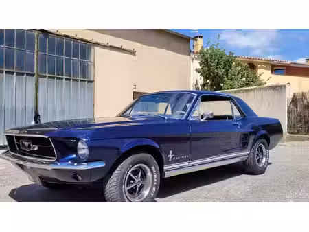 Ford Mustang V8 4.7