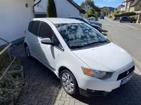 Mitsubishi Colt 1.1 75