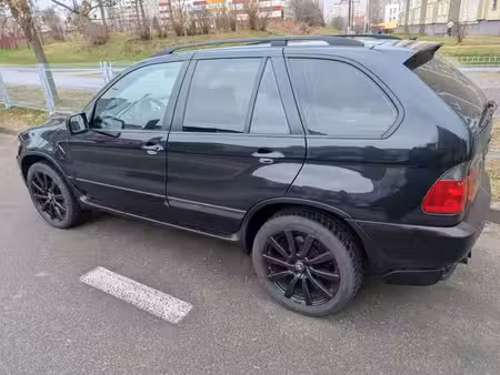 BMW X5 30d 3.0 218