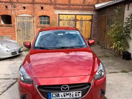 Mazda Mazda2 75