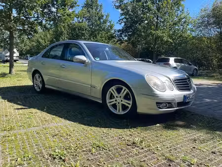 Mercedes-Benz Classe E E 200 Avantgarde