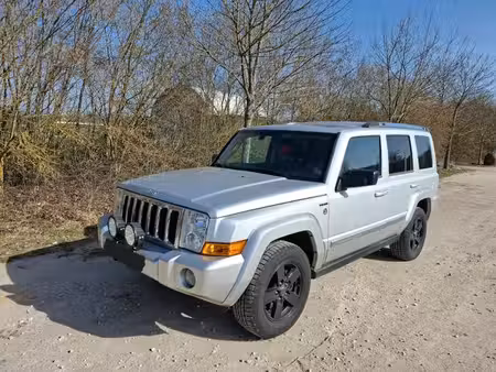 Jeep Commander V8 5.7 218 Limited 4x4