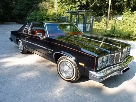 Oldsmobile Delta 88 