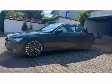 BMW Série 3 330i 3.0 272