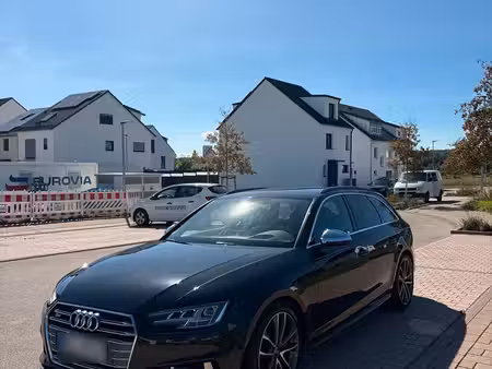 Audi A4 S4 V6 3.0 TDI 347 quattro