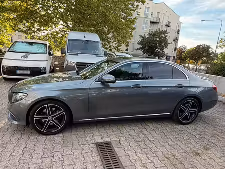 Mercedes-Benz Classe E E 300 2.0 245