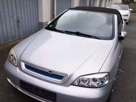 Opel Astra 1.8 125 150e Anniversaire