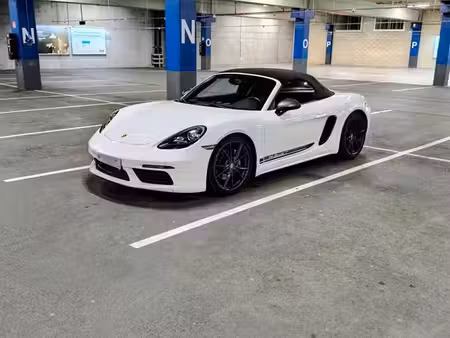 Porsche 718 