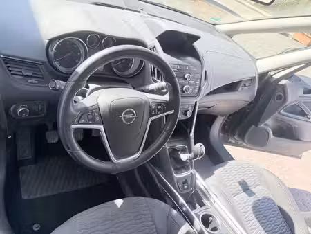 Opel Zafira 2.0 170