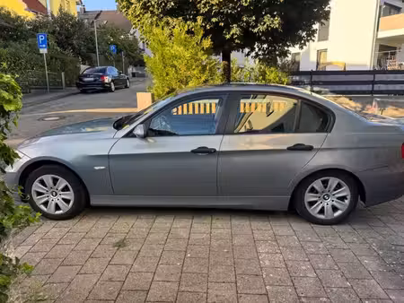 BMW Série 3 318i 2.0 129