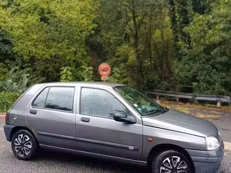 Renault Clio 2.0 58