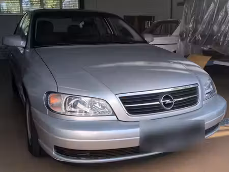 Opel Omega Top