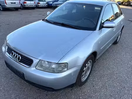 Audi A3 1.6 102