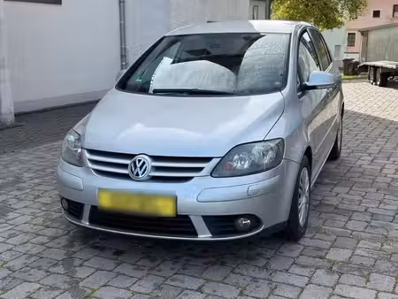 Volkswagen Golf 2.0 TDI 140