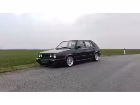 Volkswagen Golf GT 1.8 90
