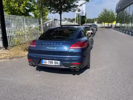 Porsche Panamera S V6 3.0 333