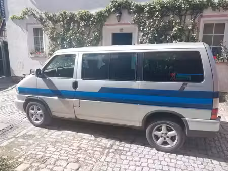 Volkswagen Transporter T4 2.5 TDI L