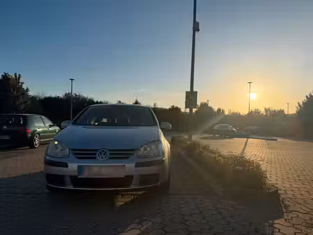 Volkswagen Golf 1.4 75