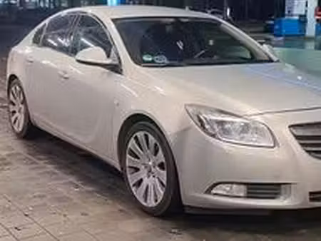 Opel Insignia 2.0 T 220 Cosmo