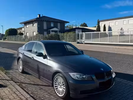BMW Série 3 325d 3.0 197