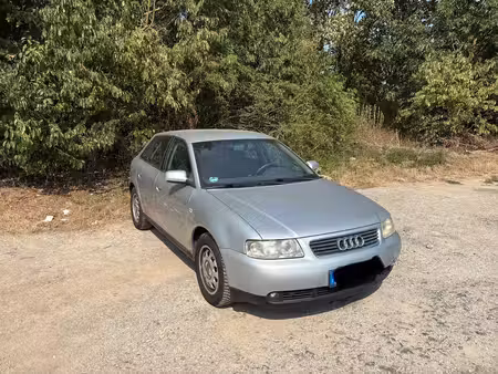 Audi A3 1.6 102
