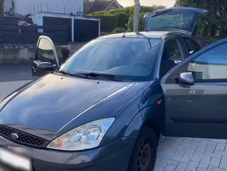 Ford Focus 1.6 100 Ambiente