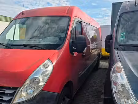 Renault Master 2.3