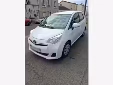 Toyota Verso-s 1.3 99 Active
