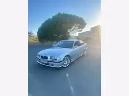 BMW Série 3 328i 2.8 193 Worldline
