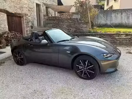 Mazda MX5 Skyactiv G 2.0 184 Exclusive Line